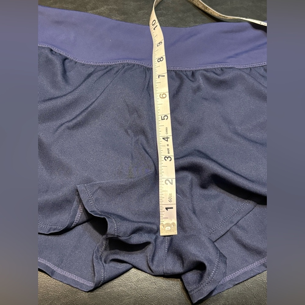 Nike Women’s Dark Navy Swim Shorts size Medium NWT - Picture 11 of 13